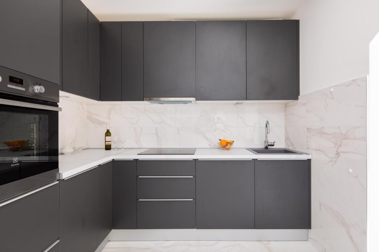 City Apartment Domagoj Omiš Eksteriør billede