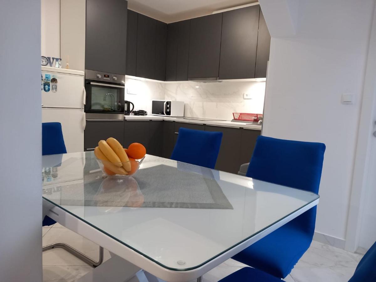 City Apartment Domagoj Omiš Eksteriør billede